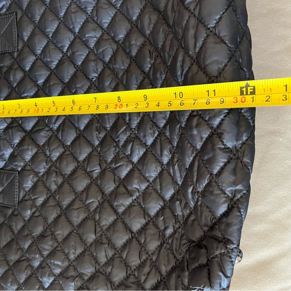 Urban Fit by Urban Expressions black quilted tote bag - Picture 14 of 16